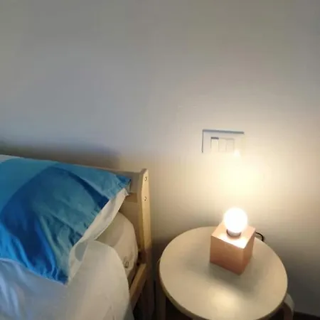 Aparment With Sea View La Casa Gialla Дом отдыха *